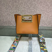 Kitlife Fendi Way Small Leather Bag Brown 20x9x17cm - 2