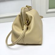 Kitlife Celine Small Doctor Pouch In Beige Supple Calfskin 27.5x15x14cm - 5