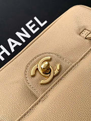 Kitlife Chanel 26P Flap Bag Beige Grained Shiny Calfskin AS6130 15x22x7cm - 2