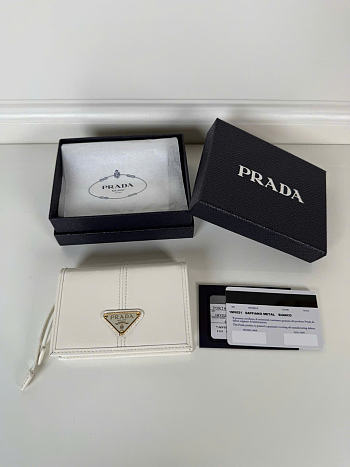 Kitlife Prada Prada Snap-closure Short Wallet White 1MV021 11.2x8.5cm