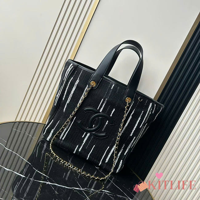 Kitlife Chanel Shopping Bag Fabric and Gold-plated Metal Black, White & Gray AS6200 30x36x17cm - 1