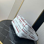 Kitlife Chanel Mini Shopping Bag Fabric and Gold-plated Metal Cream White, Black, Beige & Red AS6200 30x36x17cm - 4