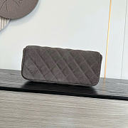 Kitlife Chanel 26B Baguette Shoulder Bag Gray Suede 10x25x5cm - 4