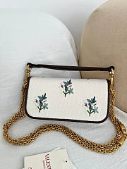 Kitlife Valentino Garavani Locò Small Linen Shoulder Bag With Embroidery 20x11x5cm - 6