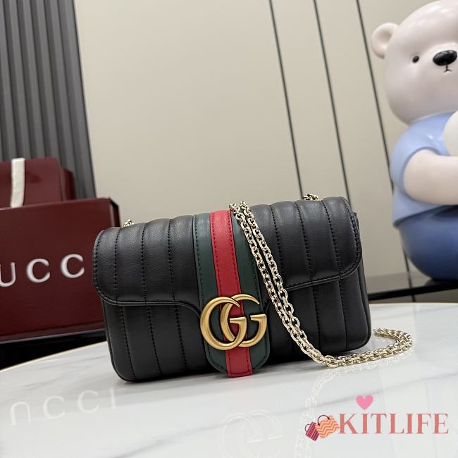 Kitlife Gucci Jetset GG Marmont Small Shoulder Bag Black Vertical Matelassé Nappa Leather A006X1 20.5x11.5x6cm - 1