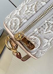 Kitlife Louis Vuitton Pochette Papillon Monogram Emblème Peuplier M29881 20 x 8.5 x 8.5 cm  - 4