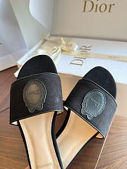  Kitlife Dior Dioriviera Médaillon Slide Black Embroidered Cotton and Calfskin  - 2