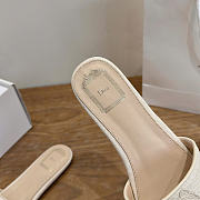 Kitlife Dior Dioriviera Médaillon Slide Cream Embroidered Cotton and Calfskin - 6