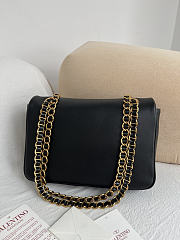Kitlife Valentino Garavani Djuna Medium Chain Bag In Black Nappa Leather 26.5x17x7cm - 5