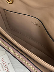 Kitlife Valentino Garavani Djuna Medium Chain Bag In Beige Nappa Leather 26.5x17x7cm  - 2