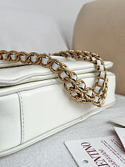 Kitlife Valentino Garavani Djuna Medium Chain Bag In White Nappa Leather 26.5x17x7cm  - 4