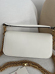 Kitlife Valentino Garavani Locò Small Shoulder Bag White With Jewel Logo Gold Hardware 20x11x5cm - 5