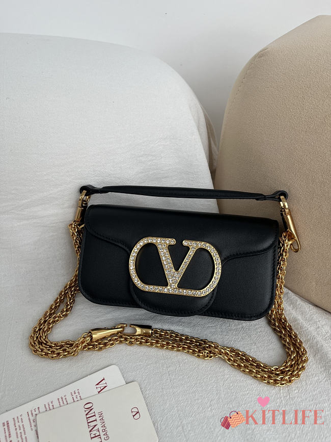 Kitlife Valentino Garavani Locò Small Shoulder Bag Black With Jewel Logo Gold Hardware 20x11x5cm - 1