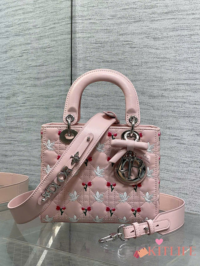 Kitlife Dior Dioramour Lady Bag Pink Cannage Lambskin Embroidered with Multicolor Doves & Roses Motif 20x17x8cm - 1
