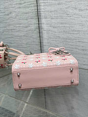 Kitlife Dior Dioramour Lady Bag Pink Cannage Lambskin Embroidered with Multicolor Doves & Roses Motif 20x17x8cm - 3