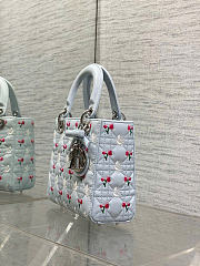 Kitlife Dior Dioramour Lady Bag White Cannage Lambskin Embroidered with Multicolor Doves & Roses Motif 20x17x8cm - 5