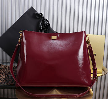 Kitlife Dolce & Gabbana Large Vittoria Calfskin Shoulder Bag Red 40x12x30cm 