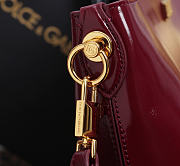 Kitlife Dolce & Gabbana Large Vittoria Calfskin Shoulder Bag Red 40x12x30cm  - 6