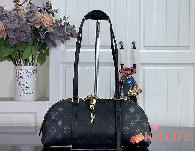 Kitlife Louis Vuitton Squire East-West Shoulder Bag Black M3A167 29x14x8cm - 1