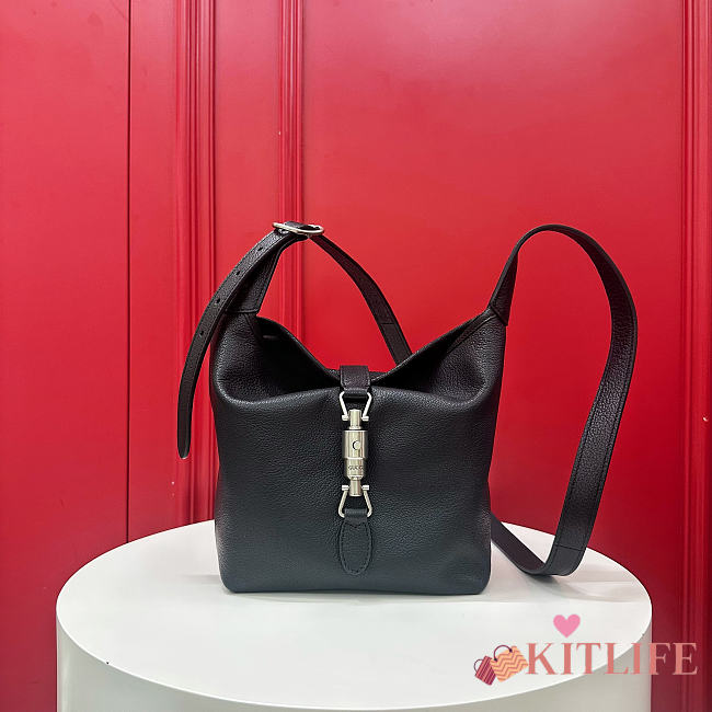 Kitlife Gucci GG Mini Bag With Piston Closure Black Leather A002LF 26x20x10cm - 1