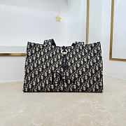 Kitlife Dior Dioriviera Medium Spongy Book Tote Dark Blue Spongy Dior Oblique Fabric 36x27x16cm - 4