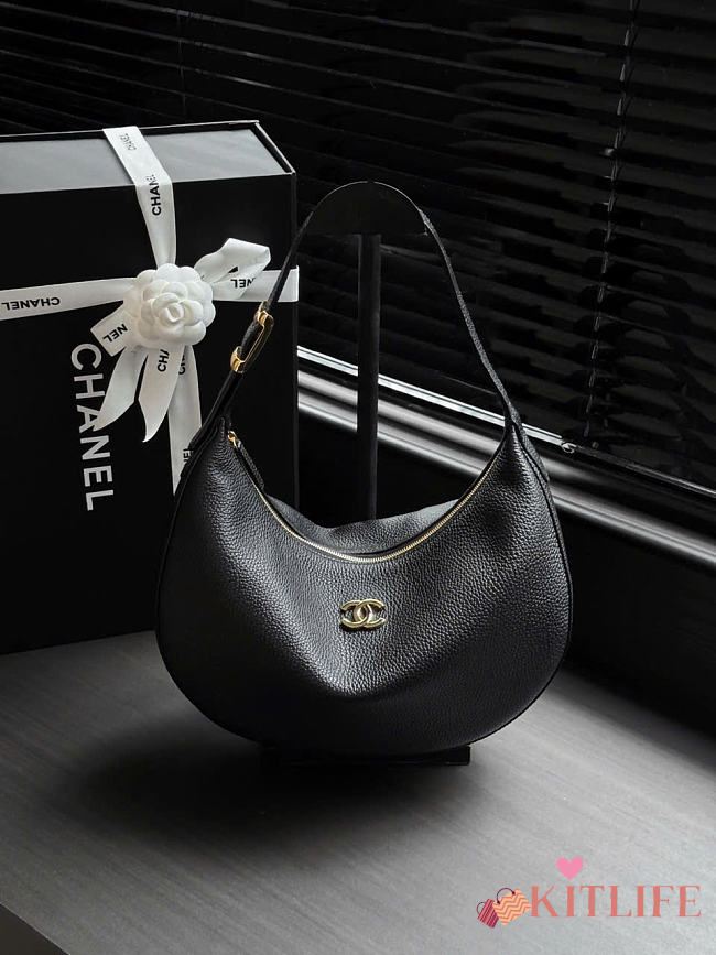 Kitlife Chanel Hobo Handbag Black Tanned Calfskin & Gold-tone Metal AS6570 21x30x9cm - 1
