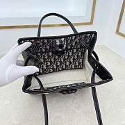 Kitlife Dior Small Shopping Bag Black Leather M1410 27x19x13.5cm  - 3