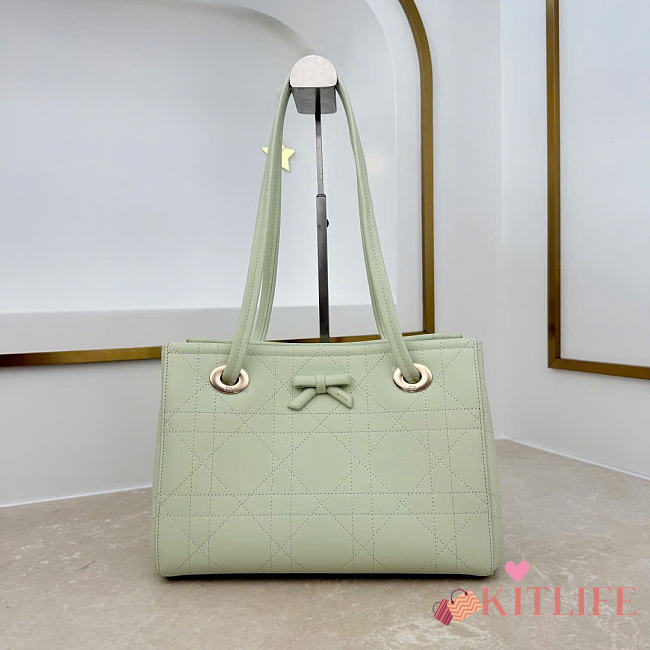 Kitlife Dior Small Shopping Bag Light Green Leather M1410 27x19x13.5cm - 1