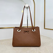 Kitlife Dior Small Shopping Bag Brown Leather M1410 27x19x13.5cm - 1