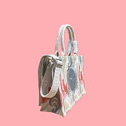 Kitlife Dior Dioriviera Medium Dior Book Tote with Strap Multicolor Dior Byzance Feathers Embroidery 36x27.5x16.5cm - 2