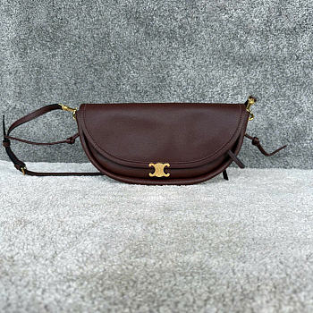 Kitlife Celine Soft Triomphe Little Halfmoon Bag In Dark Brown Lambskin L10373 25x13x5cm 