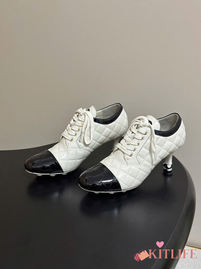 Kitlife Chanel 2026 Quilted Lace-up High Heels White - 1