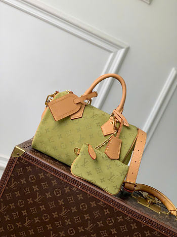 Kitlife Louis Vuitton Speedy P9 Bandoulière 25 Bag Monogram Green Dew M2A411 25x15x15cm