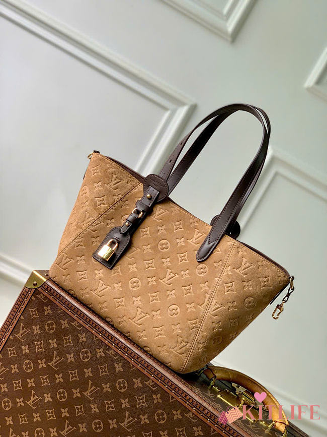 Kitlife Louis Vuitton All In One Bag Beige Embossed Suede Leather M29836 40x22x15cm - 1