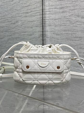 Kitlife Dior Caro Mini Bucket Bag White 20x22x5.5cm