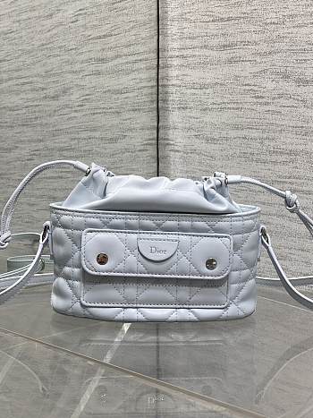 Kitlife Dior Caro Mini Bucket Bag Light Blue 20x22x5.5cm 