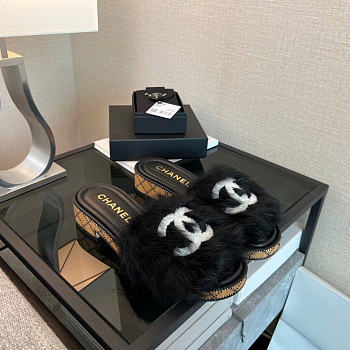 Kitlife Chanel 26A Fur Slides Black