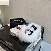 Kitlife Chanel 26A Fur Slides White - 1