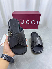 Kitlife Gucci Men's Black Interlocking G Leather Slides - 5