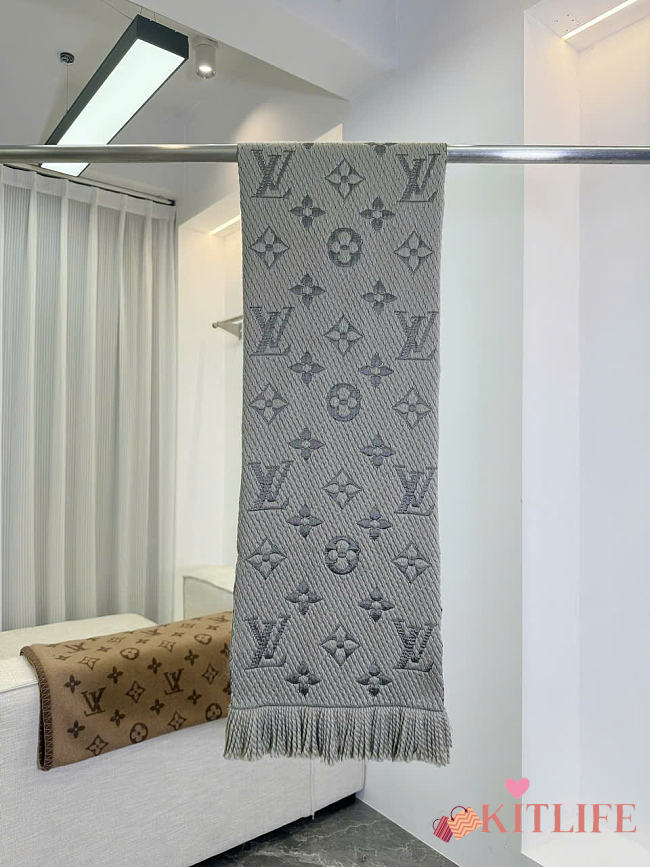 Kitlife Louis Vuitton Logomania Knit Scarf Gray 174x30cm - 1