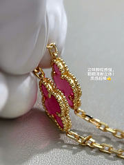 Kitlife Van Cleef & Arpels Unveils The Iconic Alhambra In Pink Enamel - 6