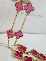 Kitlife Van Cleef & Arpels Unveils The Iconic Alhambra In Pink Enamel - 4