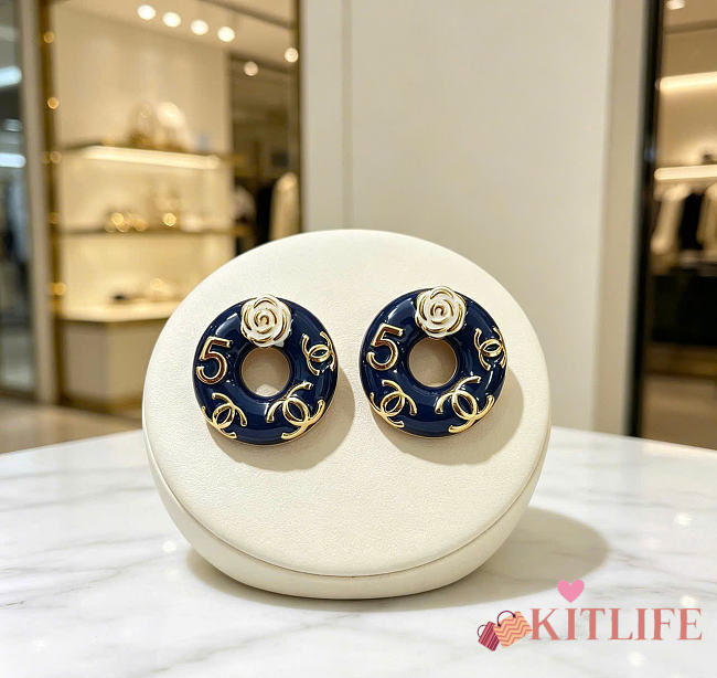 Kitlife Chanel Vintage Double-C Stud Earrings Blue - 1