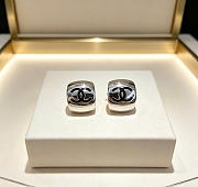Kitlife Chanel Vintage Double-C Stud Earrings Silver / Gold - 6