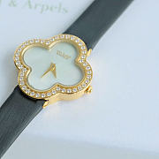 Kitlife Van Cleef & Arpels Alhambra Women's Watch In Gold 30mm - 5