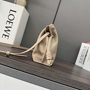 Kitlife Loewe Flamenco Clutch in Cream Nappa Calfskin 262355 23x18x9cm - 4