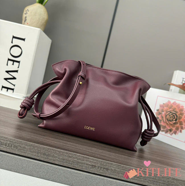 Kitlife Loewe Flamenco Clutch in Burgundy Nappa Calfskin 262355 23x18x9cm - 1