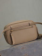 Kitlife Saint Laurent Lou Camera Bag In Beige Quilted Leather 534817 15.5x10.5x5.5cm - 4