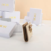 Kitlife Dior Qixi Lady Dahlia Wallet Two-Tone Beige Cannage Lambskin 12×9×2cm - 3