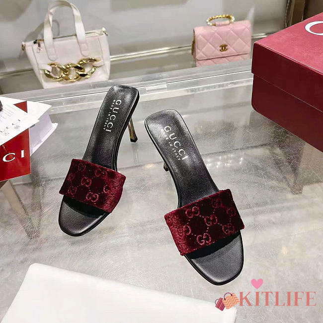 Kitlife Gucci Women's Bombshell Slide Sandal Burgundy GG Velvet - 1